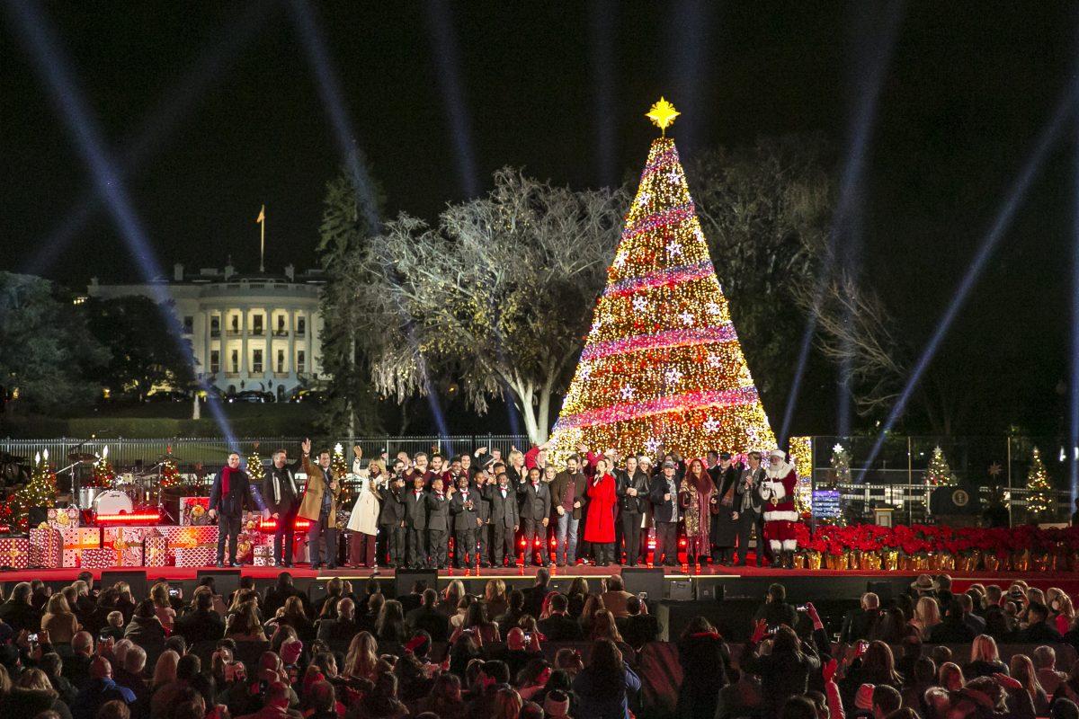 The 95th annual National Christmas Tree Lighting at the White House Ellipse in Washington on Nov. 30, 2017. (Samira Bouaou/The Epoch Times)