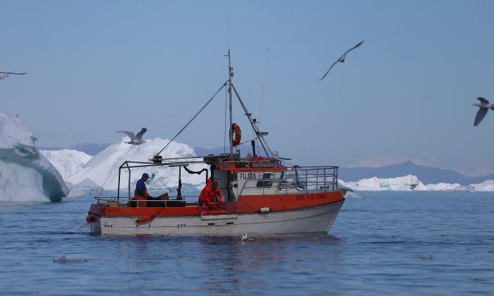 10 Nations Agree to Study Newly Opened Arctic Fishing Waters