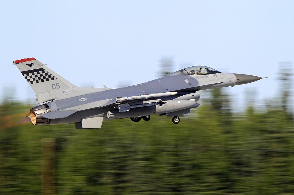 An F-16C from the 36th Fighter Squadron based out of Osan in Korea, takes off on July 12th, 2011. The 36th is one of many squadrons taking part in Vigilant Ace. [Photo by CPL David Gibbs]