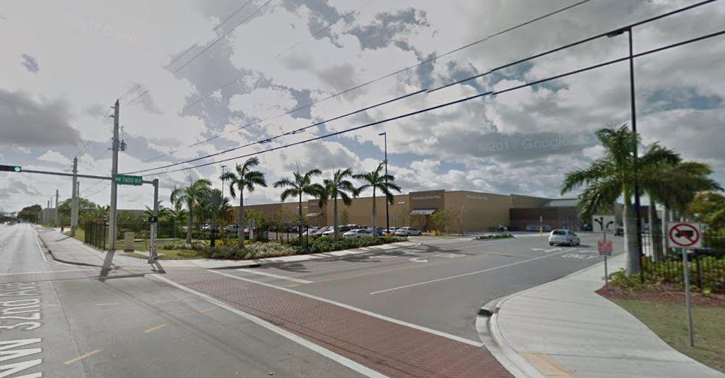 The Walmart at 32nd Avenue and Northwest 79th Street in Miami (Google Street View - Screenshot)