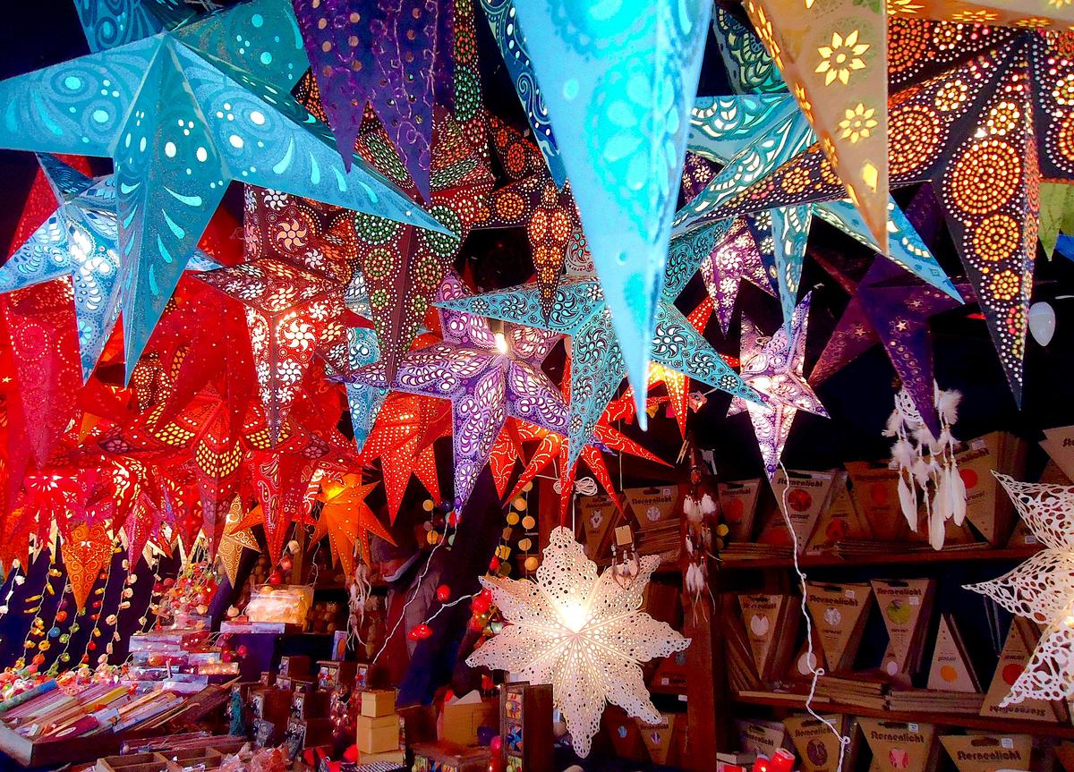 Christmas Markets Sparkle Along the German Danube