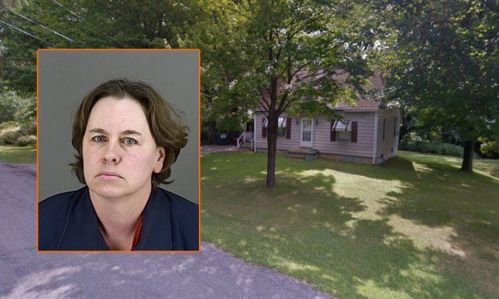 Woman Killed Husband and Lived With Remains for Months, Police Say