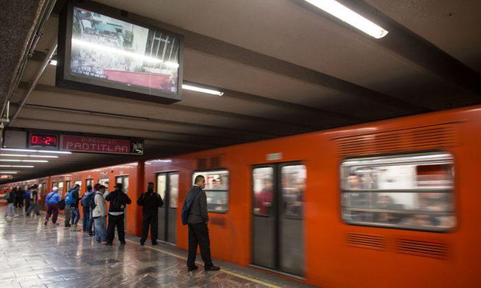 Sleeping Elderly Man on Mexico City Subway Found Dead at Last Stop