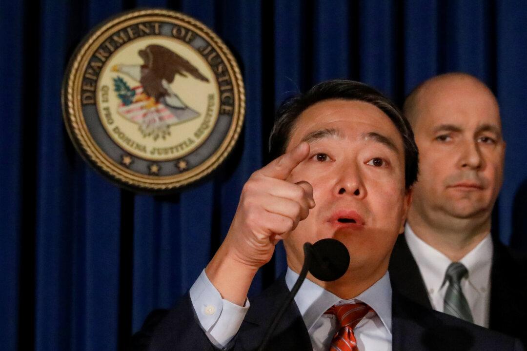 U.S. Slaps Terror Charges on Accused Times Square Bomber