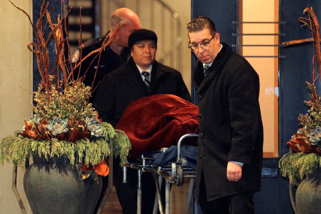 Canadian Police Probe ‘Suspicious’ Deaths of Billionaire Couple