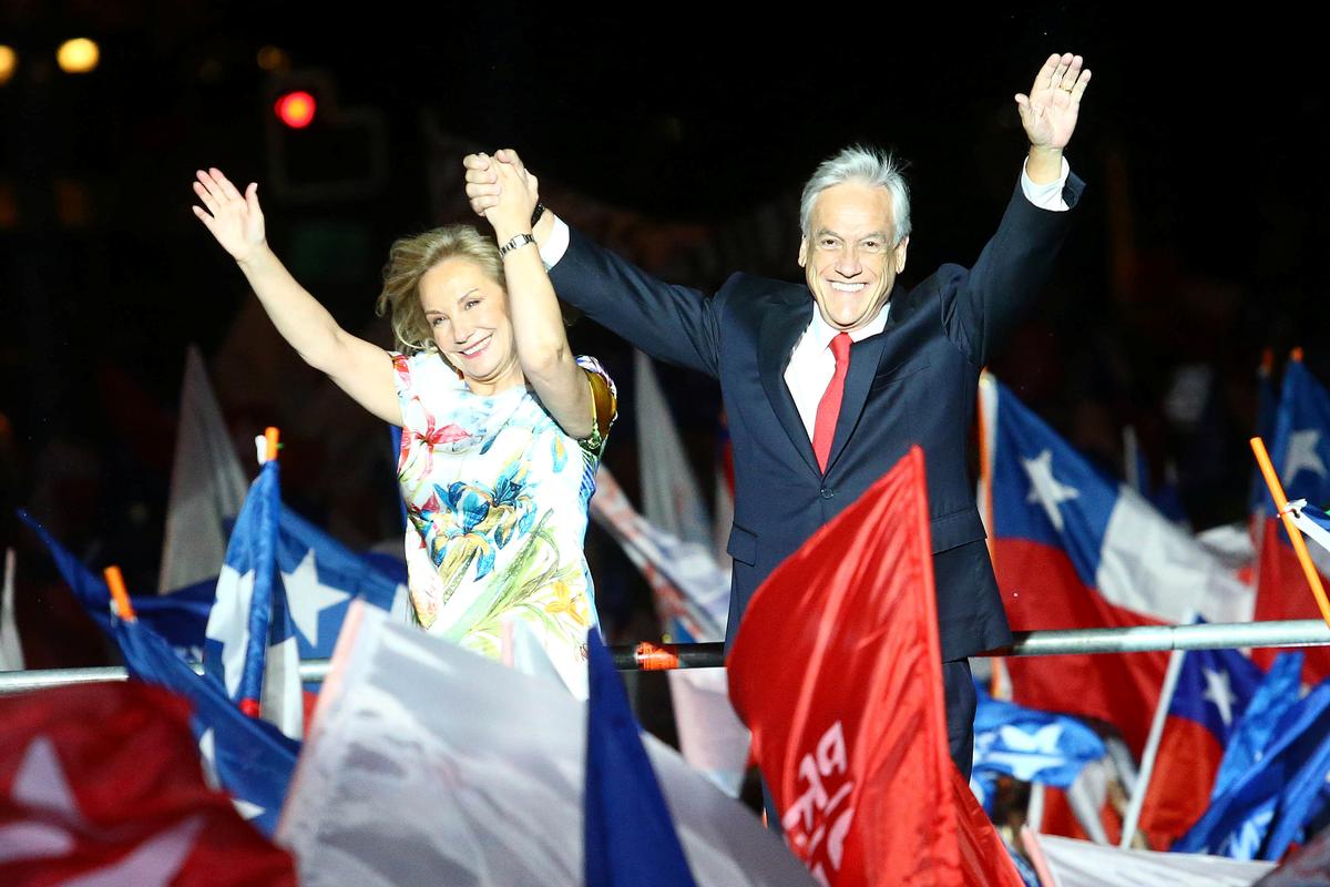 Billionaire Pinera Recaptures Chile Presidency With Resounding Win