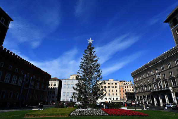 A picture shows the controversial Christmas tree at Piazza Venezia in Rome, on Dec. 19, 2017. (ALBERTO PIZZOLI/AFP/Getty Images)
