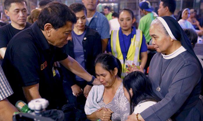 Fire in Philippine Shopping Mall Kills 37