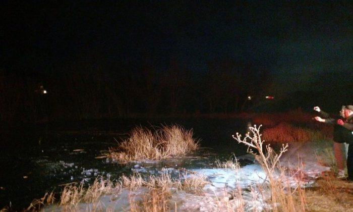 Police Officer Saves 8-Year-Old From Frozen Pond on Christmas Day