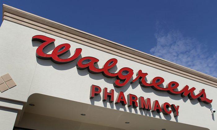 Walgreens to Close 450 Stores