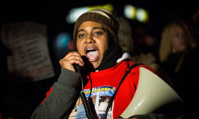 Erica Garner, Daughter of NYPD Chokehold Victim, Is Brain Dead After Heart Attack
