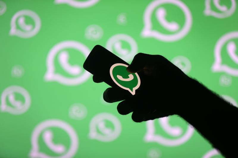 WhatsApp Messaging Service Returns After Global Outage