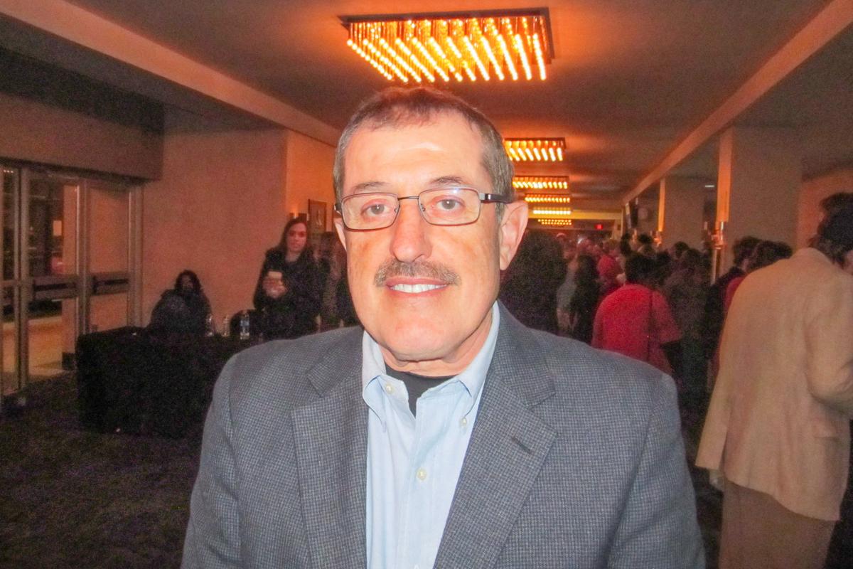 University Professor Finds Global Message for All Mankind at Shen Yun