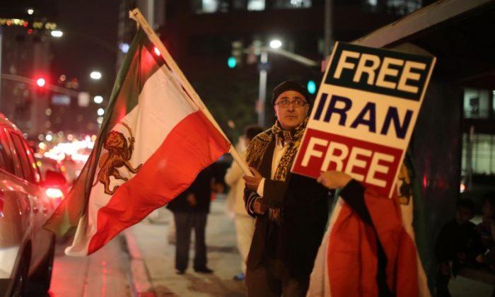 Los Angeles’ Large Iranian Community Cheers Anti-Regime Protests