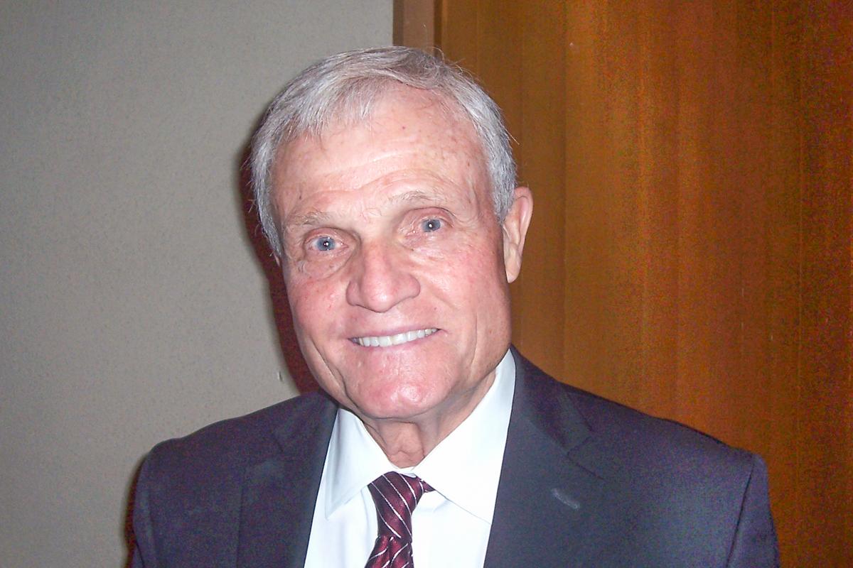 Oscar-Winning Filmmaker Finds Shen Yun Terrific and Extraordinary