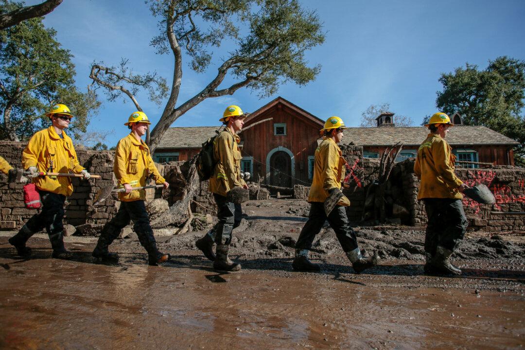 California Police Hope for ‘Miracle’ to Find Missing in Mudslide