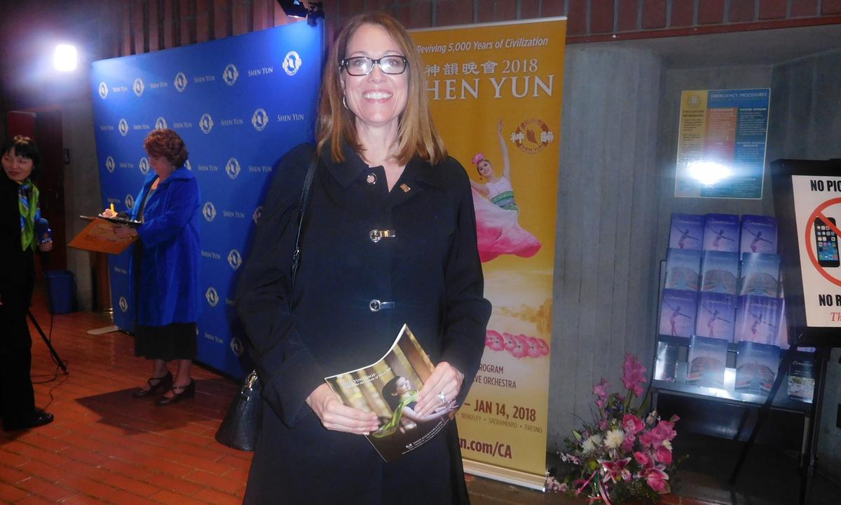 Senior Director Feels Privileged to See Shen Yun