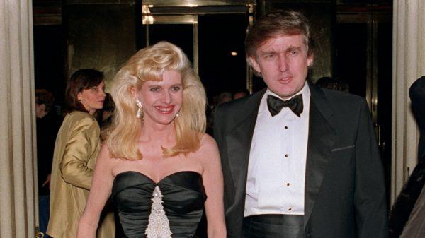 Billionaire Donald Trump and his wife Ivana arrive 04 December 1989 at a social engagement in New York. (SWERZEY/AFP/Getty Images)