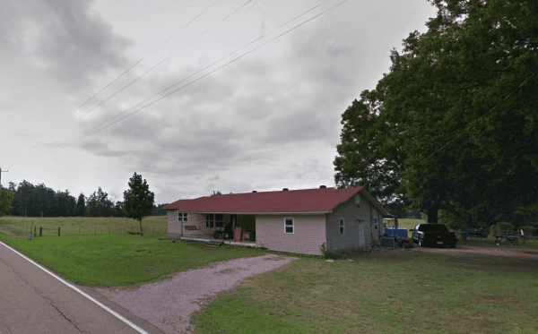 The house that was later burned down on Jan. 14 2018, located in the 8000 block of Highway 23, Harbin County. (Screenshot/GoogleMaps)