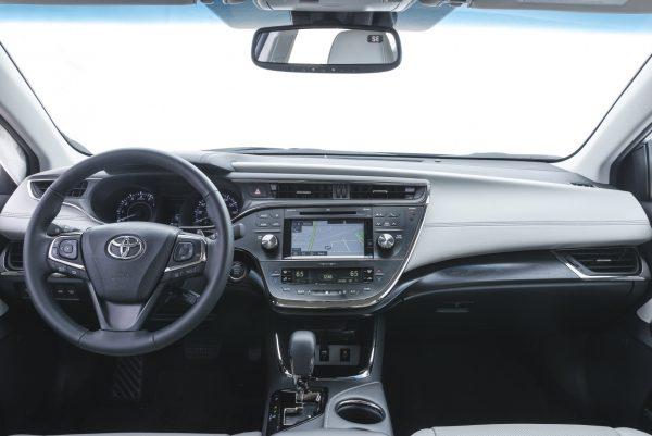 The interior of the 2018 Avalon. (Courtesy of Toyota)
