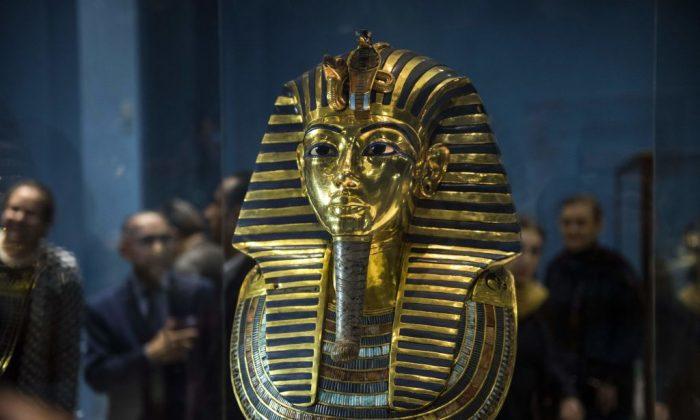 New Excavation Hopes to Find Tomb of Tutankhamun’s Wife