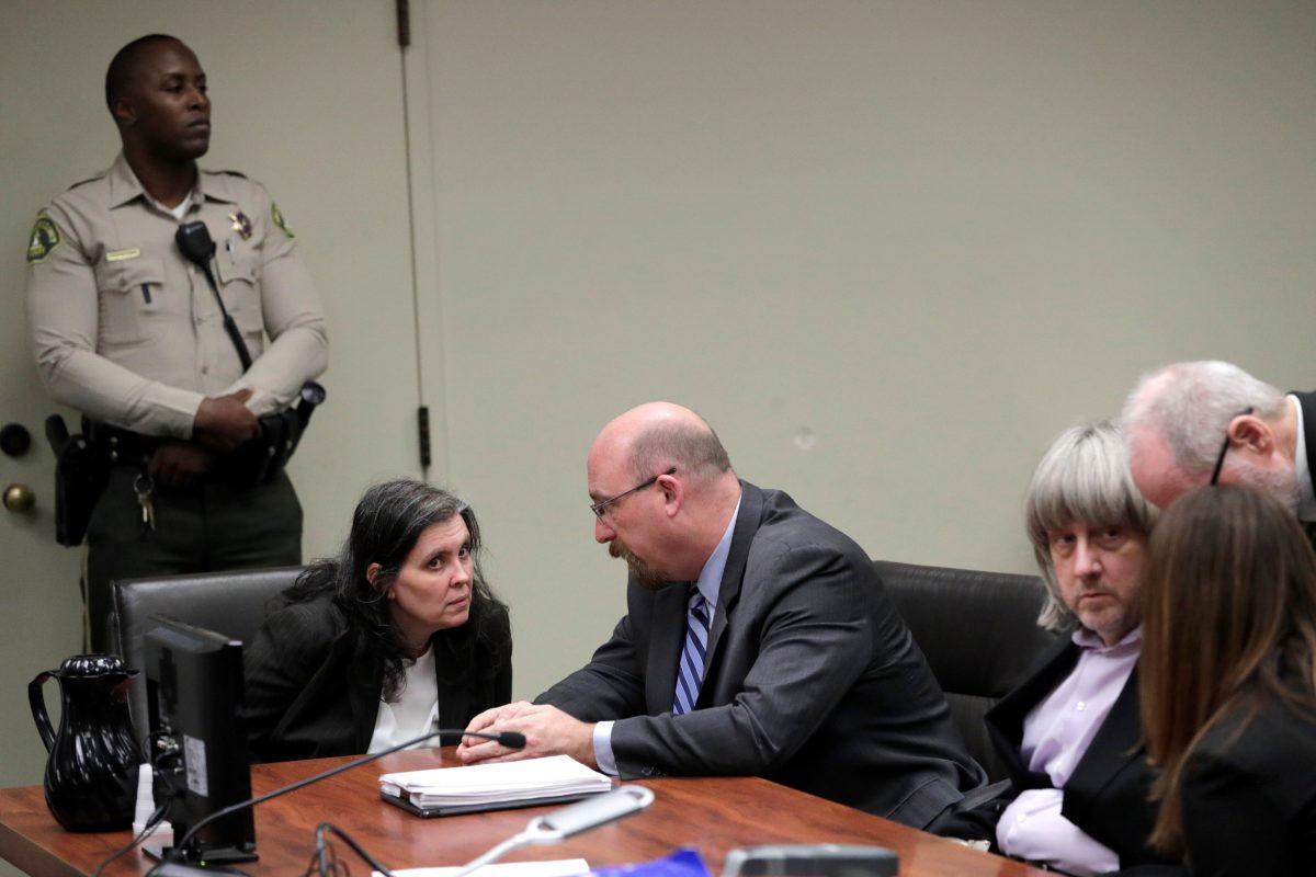 David Turpin (3rd R) and Louise Turpin (2nd L) appear in court for their arraignment in Riverside, Calif., on Jan. 18, 2018. (Gina Ferazzi/Reuters Pool)