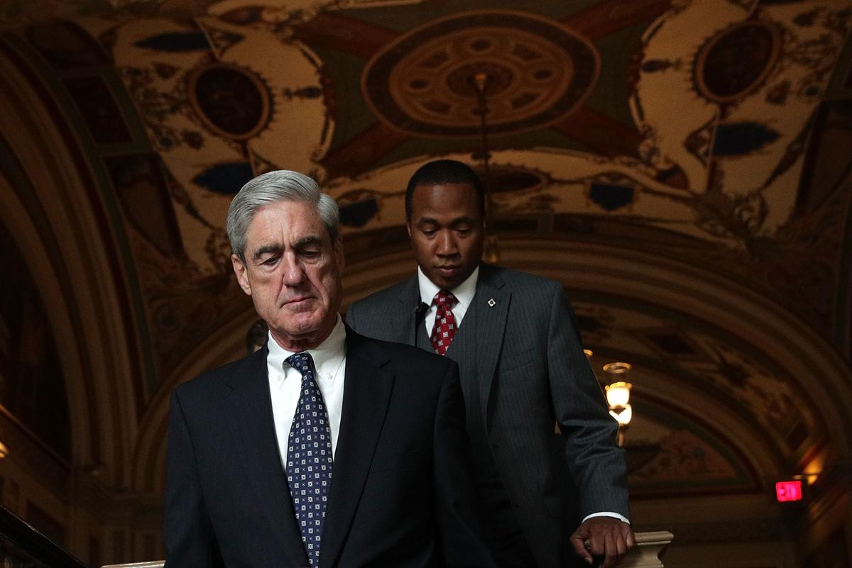 Special counsel Robert Mueller (L) arrives at the U.S. Capitol for a closed meeting with members of the Senate Judiciary Committee on June 21, 2017. (Alex Wong/Getty Images)