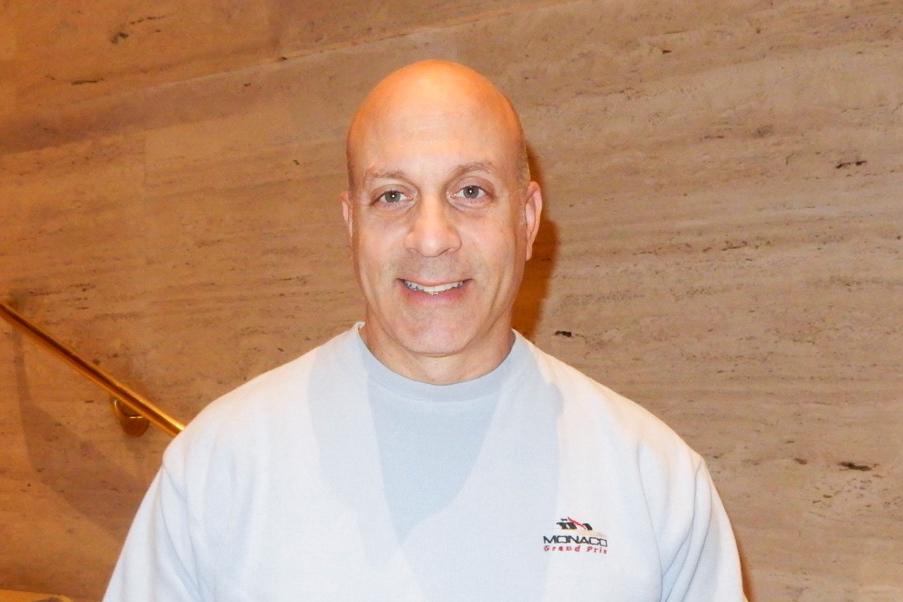 Company Owner Sees Costume and Dance in Harmony at Shen Yun