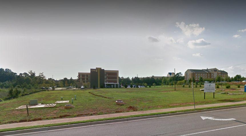 An evacuation was ordered after the shooting, which left no hotel guests or employees injured. (Google Street View)
