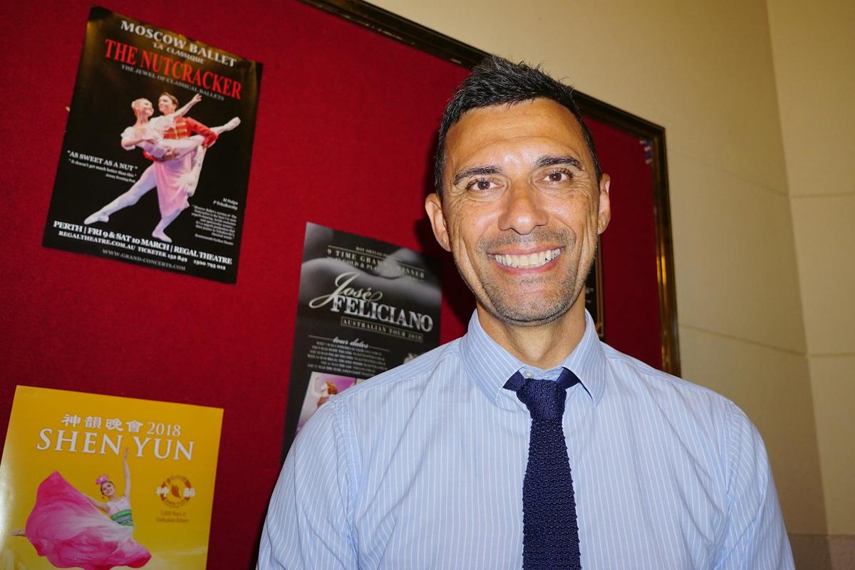 TV Business Manager Finds Shen Yun Exhilarating