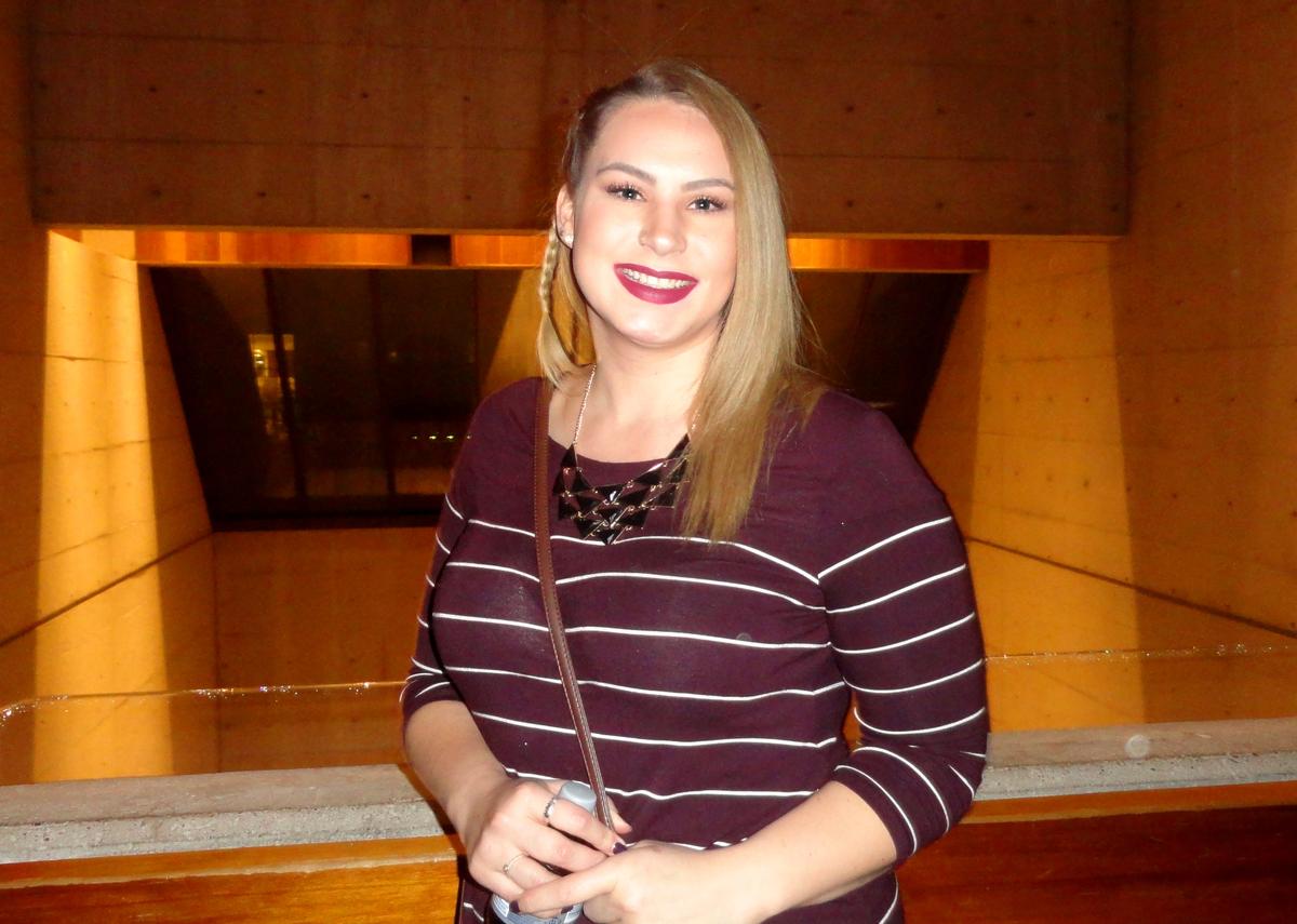 Actress Blown Away By Spectacular Shen Yun Costumes