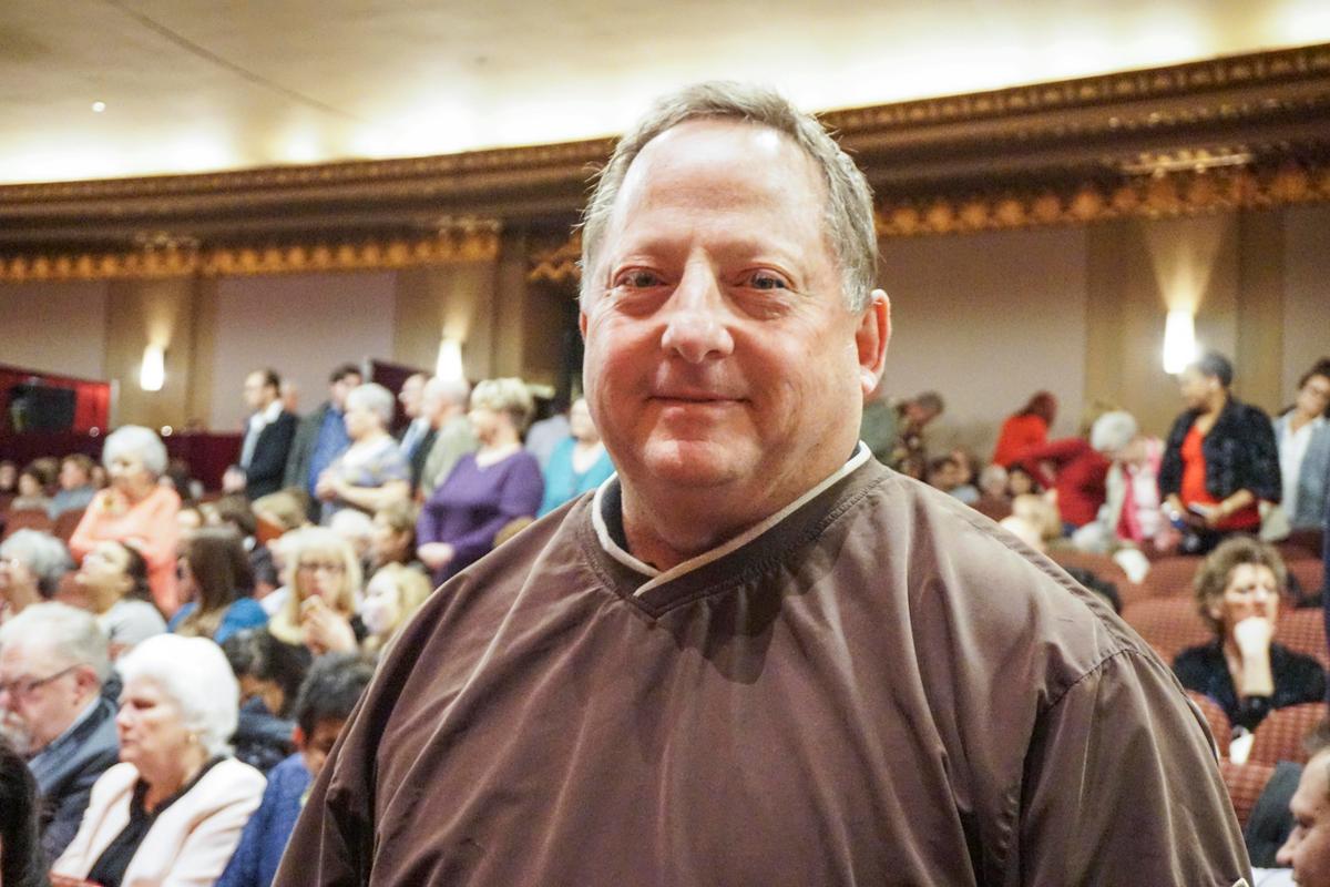 Financial Advisor ‘Enthralled’ by Shen Yun