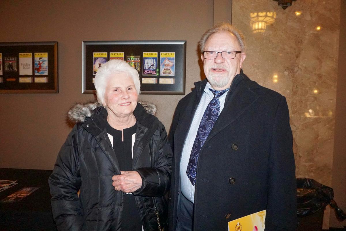 Illinois Consultant Finds ‘Harmony’ in Shen Yun