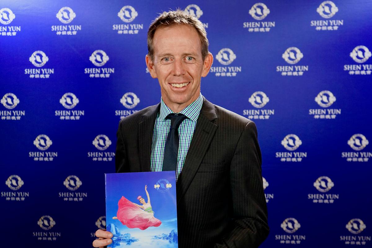 Canberra Minister Finds Shen Yun A Wonderful Display of Culture