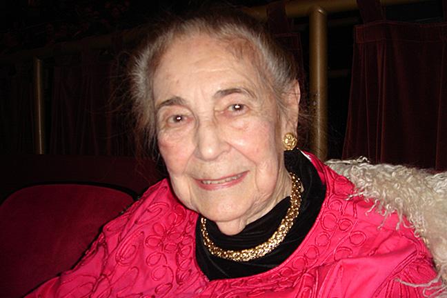 Former YWCA President Thinks Shen Yun Is Magnificent