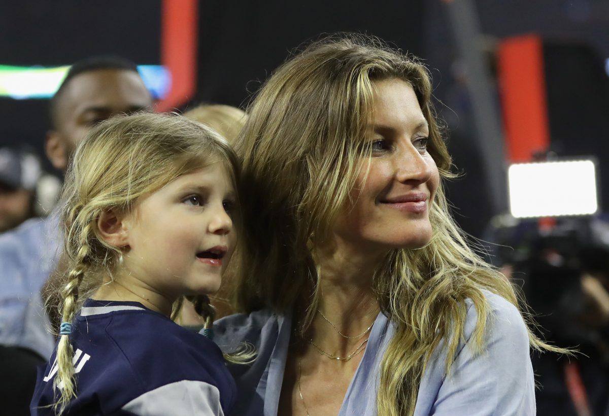 Gisele Bundchen celebrates with daughter Vivian Brady after the New England Patriots defeated the Atlanta Falcons during Super Bowl 51 at NRG Stadium in Houston, Tex., on Feb. 5, 2017. (Ronald Martinez/Getty Images)