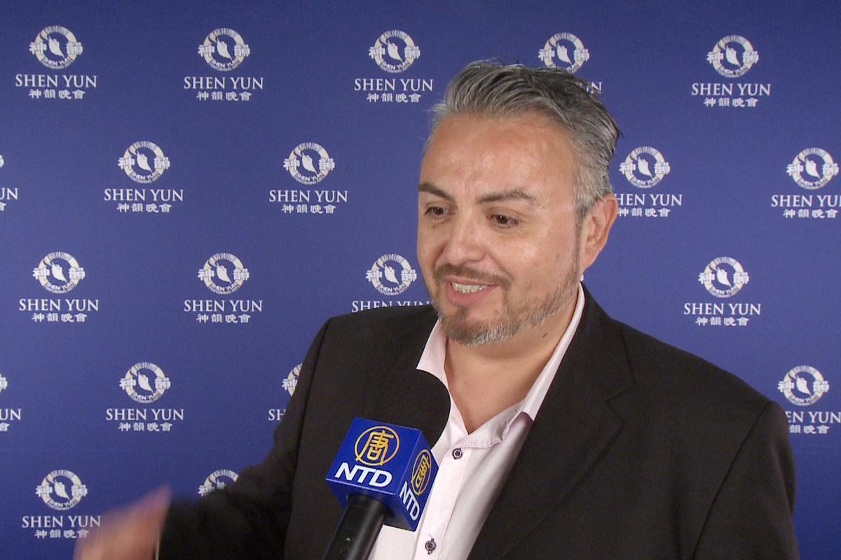 Pianist Says Shen Yun Music ‘Something out of the World’