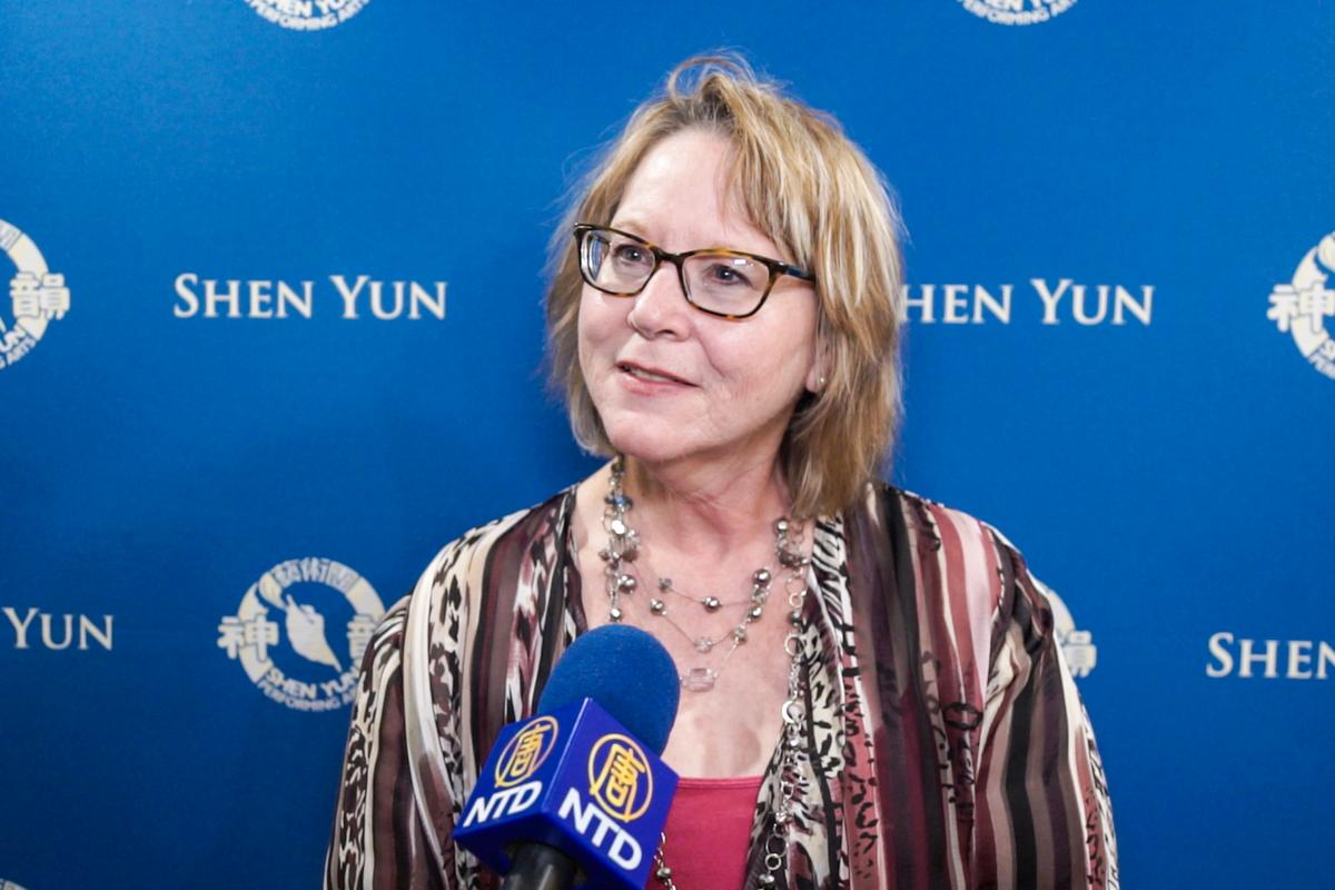 Writer Enjoys the Creative and Artistic Storytelling at Shen Yun