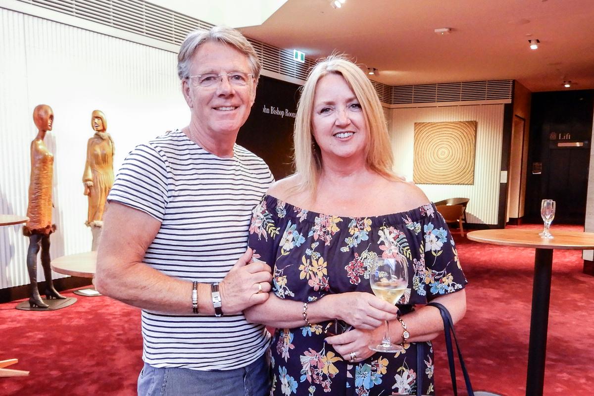 British Tourists Appreciate Opportunity to See Shen Yun in Adelaide