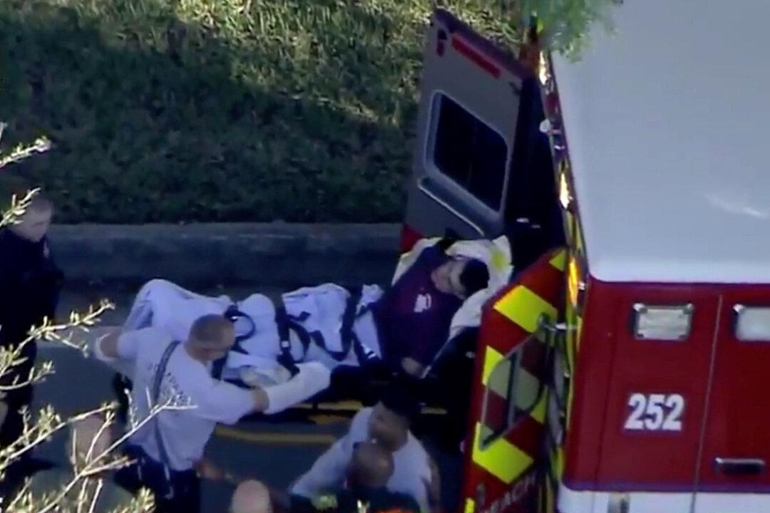 17 Fatalities at Florida High School After Ex-student Opens Fire