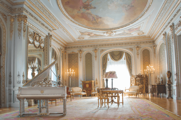 The Drawing Room at the Flagler Museum. (© Flagler Museum)