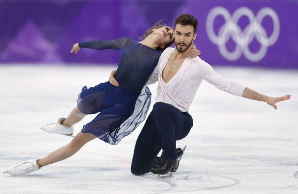 Guillaume Cizeron and Gabriella Papadakis of France perform in the ice dance free skate final during the Pyeongchang 2018 Winter Olympics on Feb. 20, 2018. (Reuters/John Sibley)