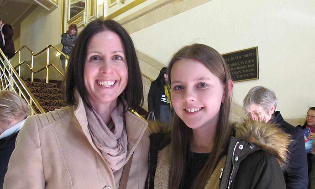 Shen Yun Makes You Reflect, Publishing Director Says