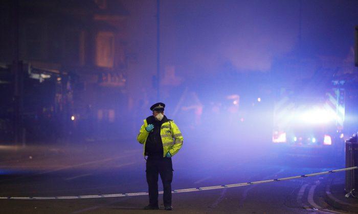 Blast Destroys Shop and Home in English City, 6 Taken to Hospital