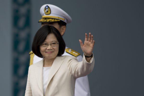 Taiwan President Tsai Ing-wen waves to the supporters at her presidential inauguration ceremony in Taipei, Taiwan on May 20, 2016.(Ashley Pon/Getty Images)