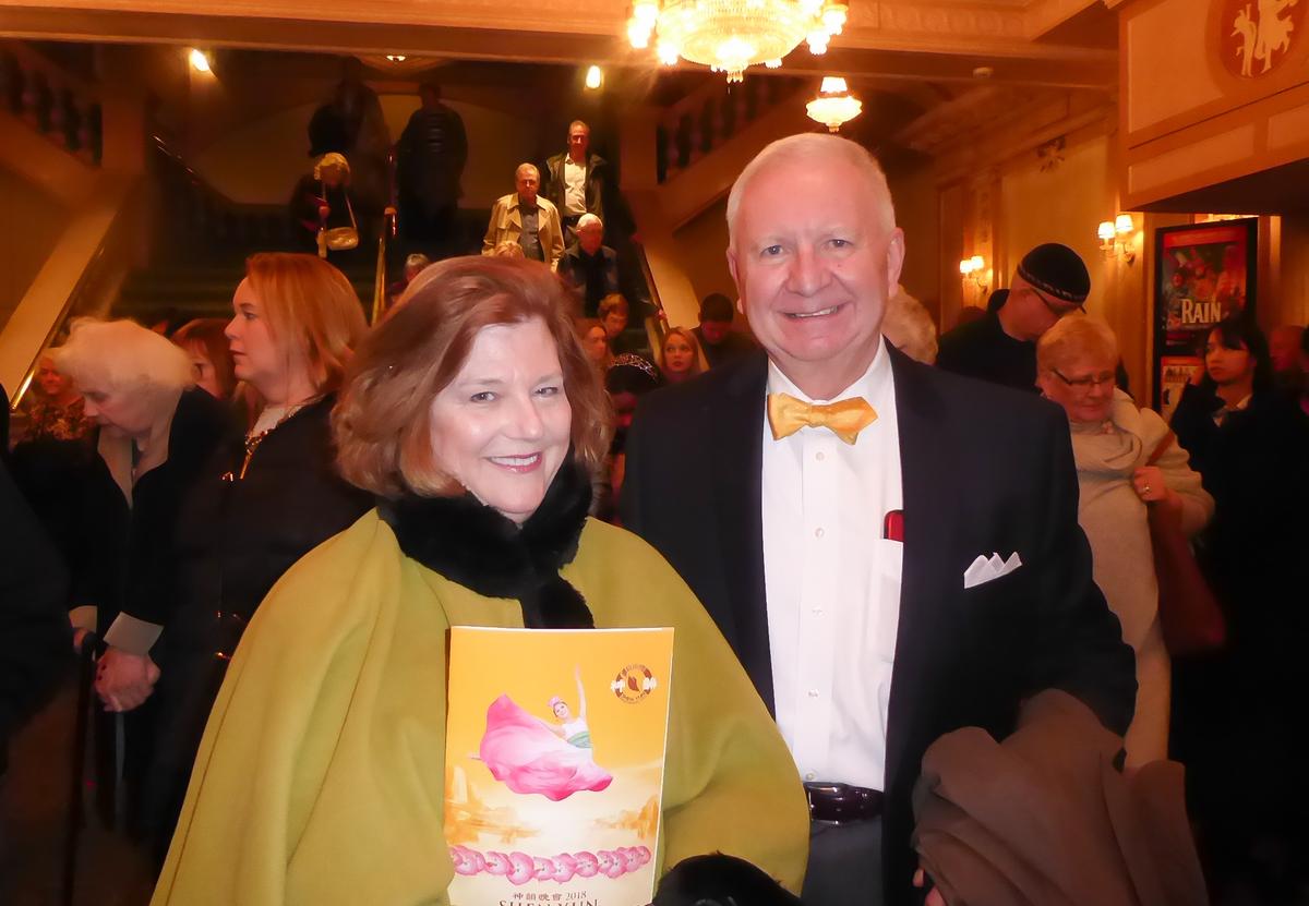 Banking VP Finds Shen Yun Educational and Entertaining