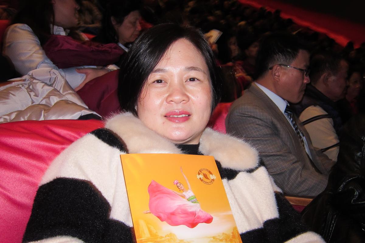 City Councilor Returns for the Sixth Time to See Shen Yun