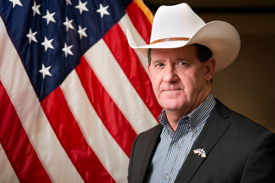 Law Enforcement Shackled by Politicians in Sanctuary Cities