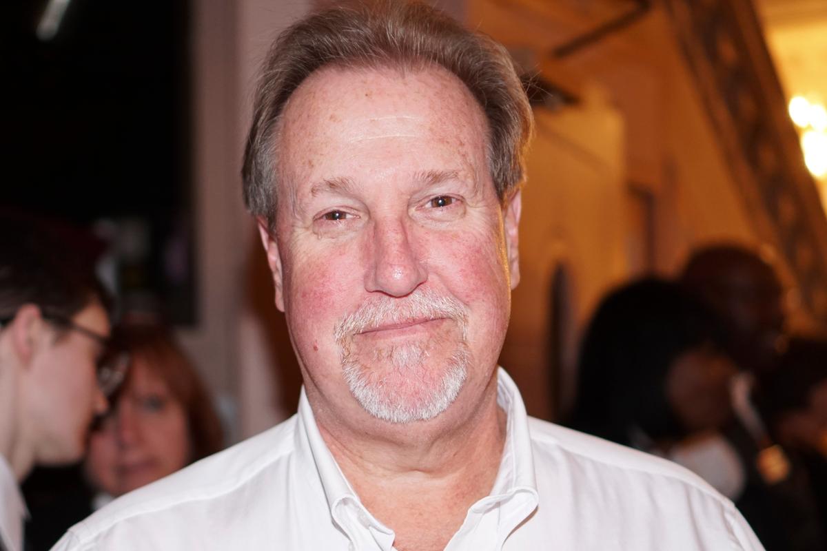 Professor Returns to Enjoy the Beauty at Shen Yun