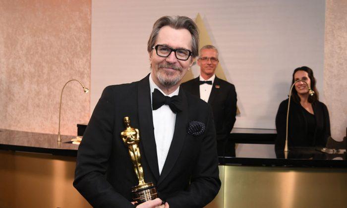 Gary Oldman Wins Best Actor Oscar for ‘Darkest Hour’